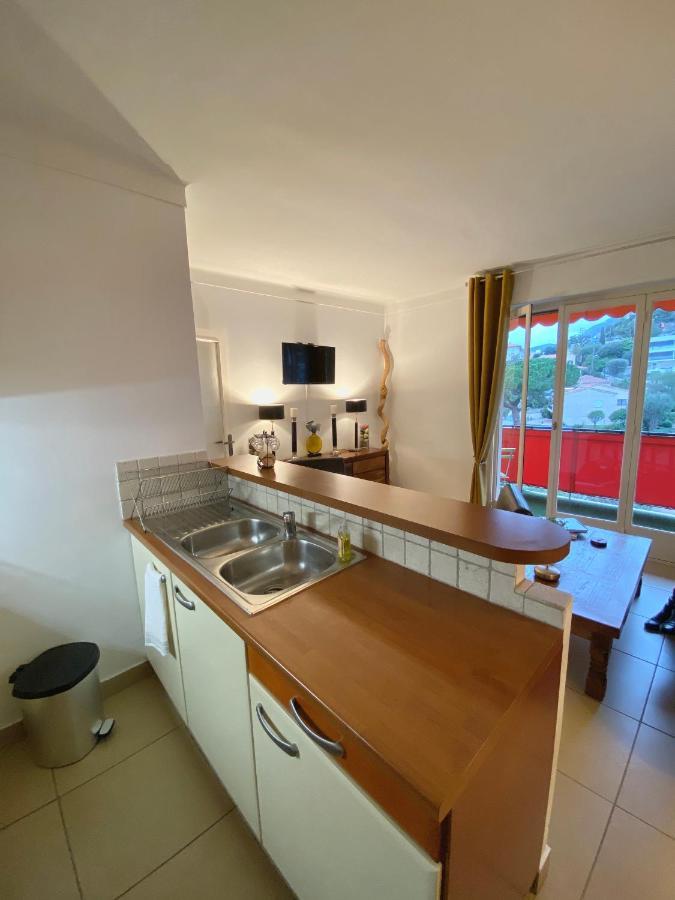 Charmant 2 Pieces Vue Sur Mer Et Monte-Carlo A Roquebrune Cap Martin Exterior foto